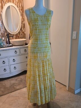 Cracker Barrel Yellow Tie-Dye Sleeveless Tiered Maxi Dress